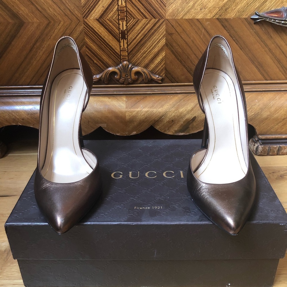 Gucci Pump - image 2